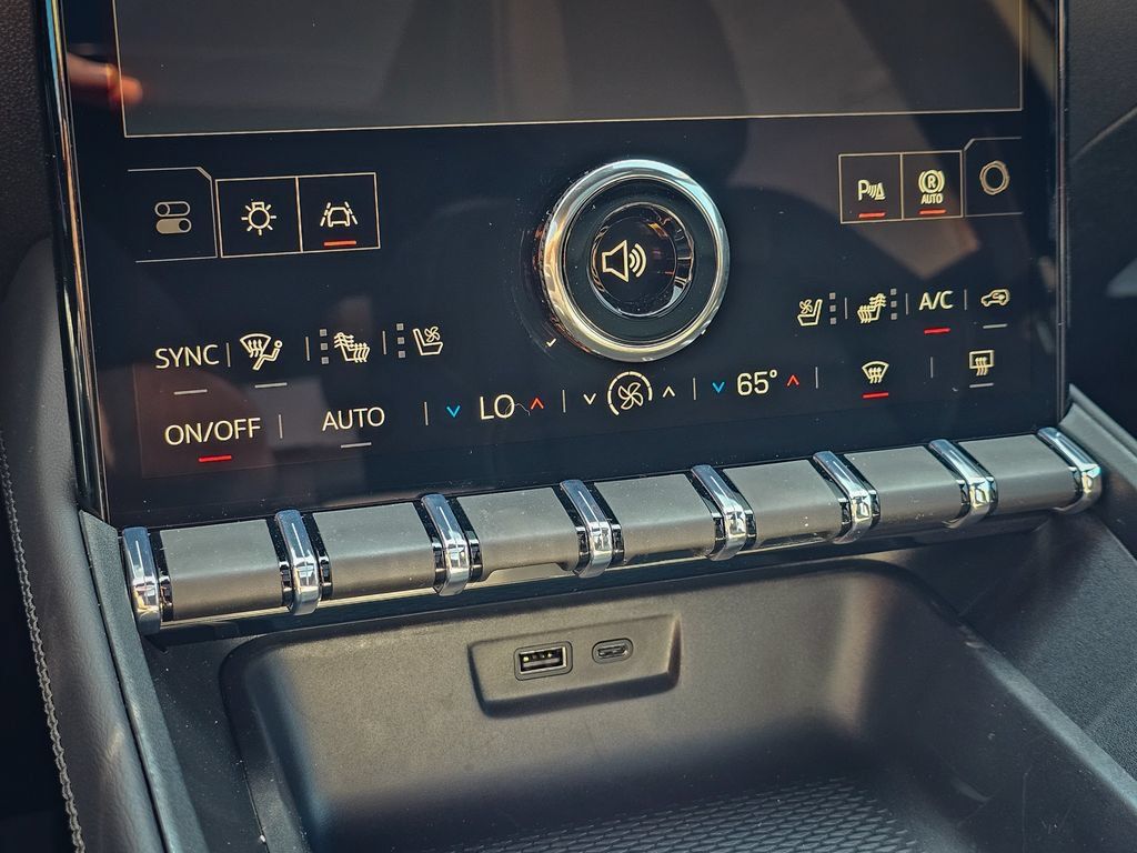 New 2027 GMC Terrain Elevation w/ Elevation Premium Package AWD/4WD image 27
