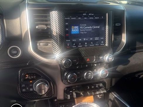 Used 2019 RAM 1500 Big Horn AWD/4WD image 12