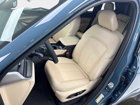 New 2026 Jeep Grand Cherokee Limited w/ Limited Altitude Package image 13