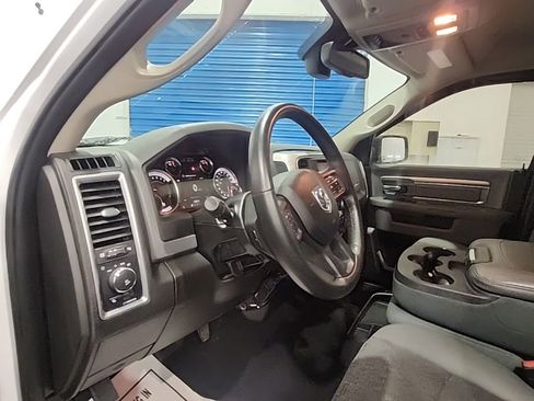 Used 2019 RAM 1500 Big Horn AWD/4WD image 13