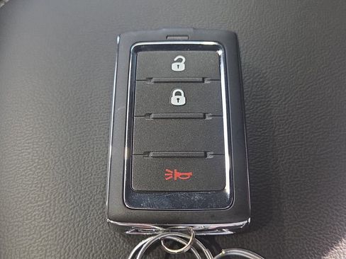 New 2025 Jeep Grand Cherokee Laredo image 31