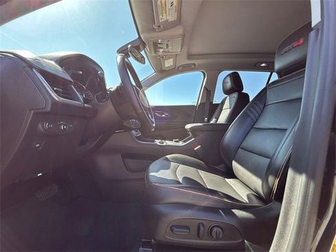 Used 2023 GMC Terrain AT4 image 11