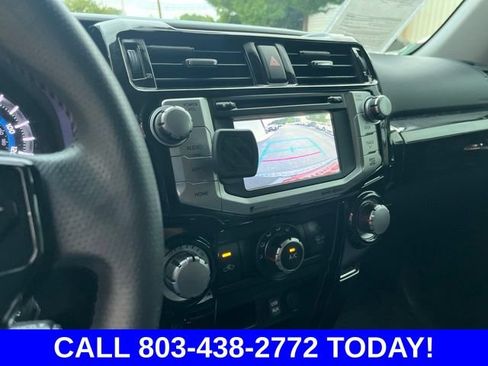 Used 2017 Toyota 4Runner SR5 AWD/4WD image 23