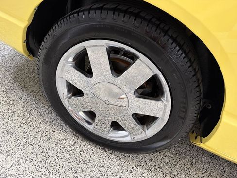 Used 2002 Ford Thunderbird RWD image 41