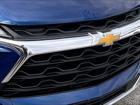 Used 2023 Chevrolet Blazer LT image 38