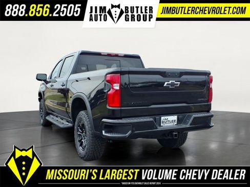 New 2026 Chevrolet Silverado 1500 ZR2 w/ LPO, Dark Essentials Package AWD/4WD image 2