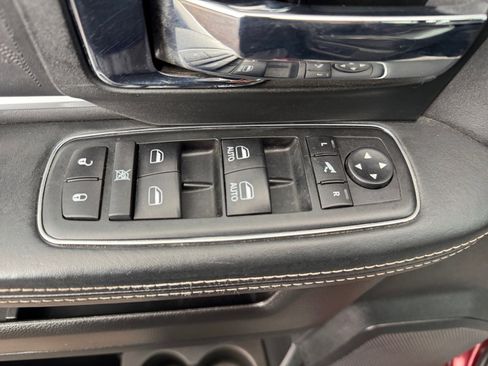 Used 2018 RAM 3500 Laramie Longhorn image 13