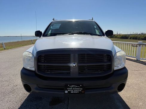 Used 2008 Dodge Ram 1500 Truck ST image 2