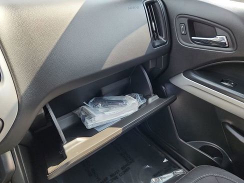 Used 2022 Chevrolet Colorado LT w/ LT Convenience Package AWD/4WD image 46