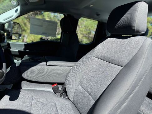 New 2026 Ford F350 XL w/ XL Chrome Package image 18