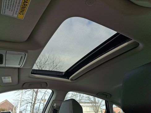 Certified 2025 Honda Accord EX-L image 17