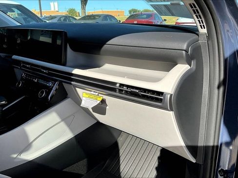 Used 2026 Hyundai Tucson SEL image 13