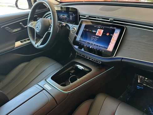 Certified 2026 Mercedes-Benz E 350 Sedan image 19