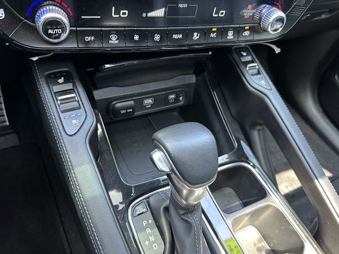 Used 2024 Kia Telluride SX Prestige X-Line AWD/4WD image 34