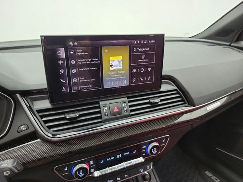 Used 2024 Audi SQ5 Prestige w/ Prestige Package AWD/4WD image 10