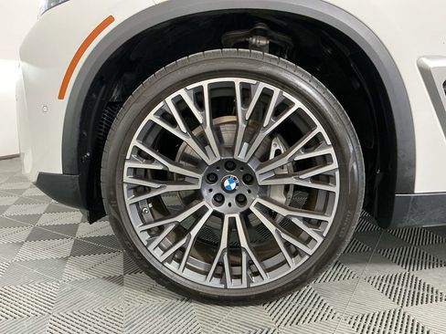 Certified 2024 BMW X5 xDrive40i w/ Premium Package AWD/4WD image 34