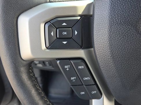 Used 2020 Ford F150 Lariat w/ Equipment Group 502A Luxury AWD/4WD image 23