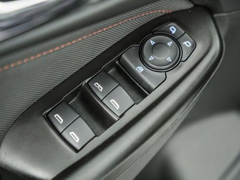 Used 2024 Chevrolet TrailBlazer RS image 39