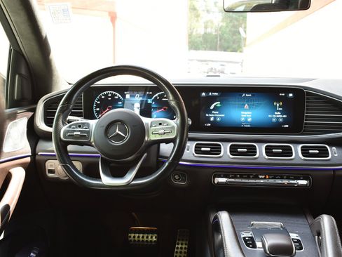 Used 2020 Mercedes-Benz GLS 580 4MATIC image 20