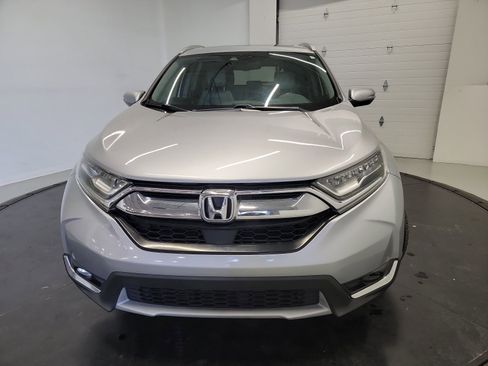Used 2018 Honda CR-V Touring image 2