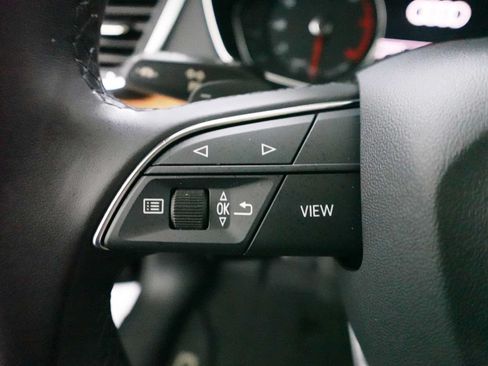 Used 2023 Audi Q5 2.0T Premium w/ Convenience Package AWD/4WD image 17