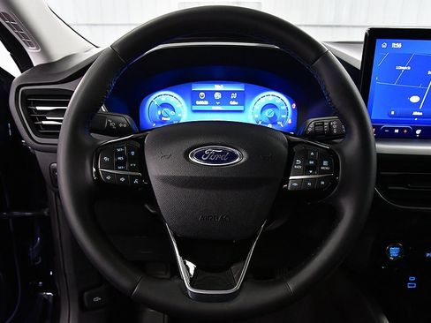 Used 2023 Ford Escape SE w/ PHEV Premium Package image 19