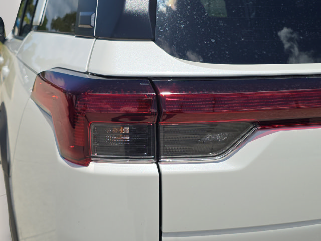 New 2026 Subaru Outback Touring XT AWD/4WD image 7
