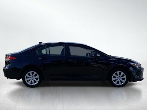 Certified 2025 Toyota Corolla LE FWD image 10