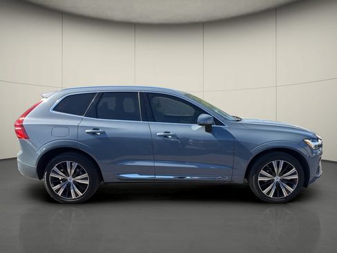 Used 2023 Volvo XC60 B5 Plus w/ Protection Package Premier FWD image 8