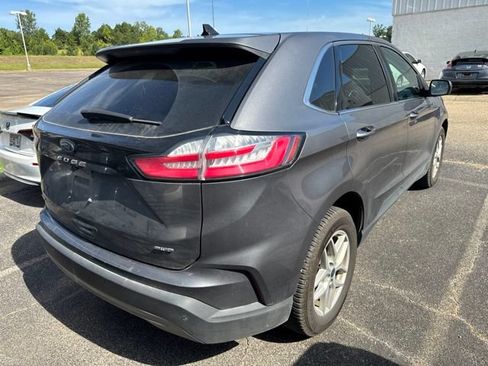 Used 2022 Ford Edge SEL w/ Convenience Package AWD/4WD image 5