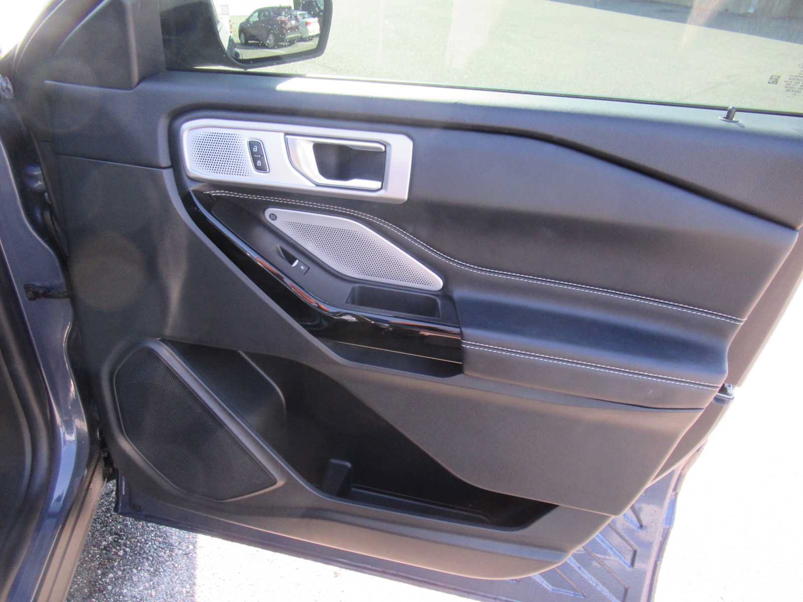 Used 2021 Ford Explorer ST w/ Equipment Group 401A AWD/4WD image 28