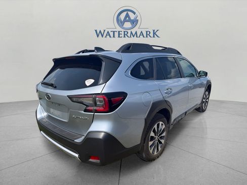 Used 2024 Subaru Outback Limited AWD/4WD image 8