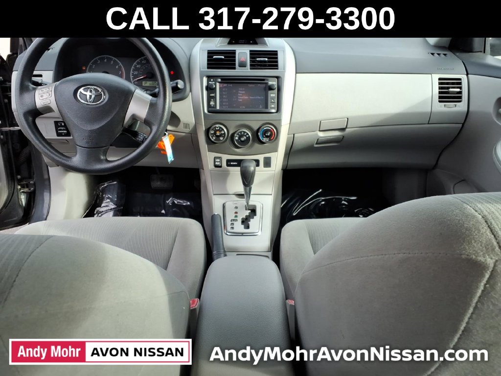 Used 2013 Toyota Corolla LE FWD image 37