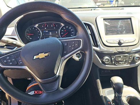 Used 2023 Chevrolet Equinox LS w/ LS Convenience Package image 11