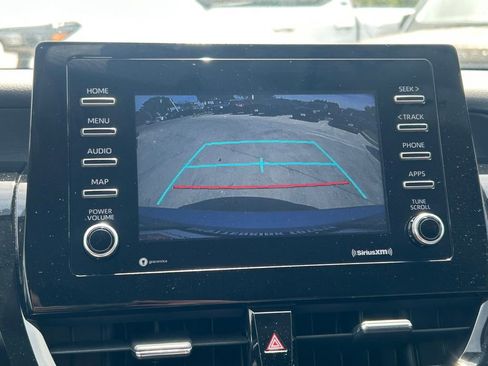 Used 2021 Toyota Camry LE FWD image 28