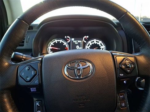 Certified 2024 Toyota 4Runner TRD Off-Road Premium image 27