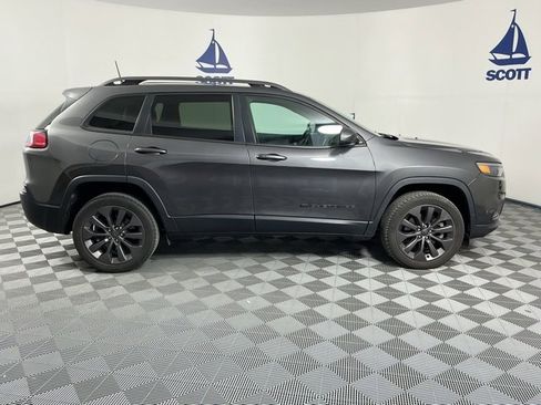 Used 2021 Jeep Cherokee Latitude Lux 80th Anniv w/ Quick Order Package 26U 80TH image 6