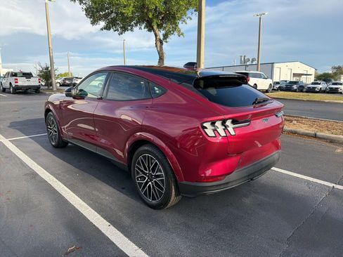 Used 2025 Ford Mustang Mach-E Premium image 10