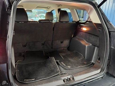 Used 2019 Ford Escape SEL image 55