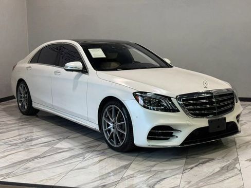 Used 2018 Mercedes-Benz S 560 Sedan image 4