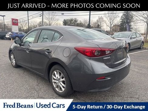 Used 2017 MAZDA MAZDA3 Sport w/ Preferred Equipment Package image 6