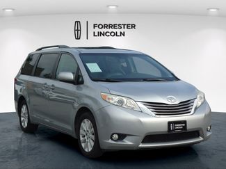 Used 2015 Toyota Sienna XLE Premium AWD/4WD video 1