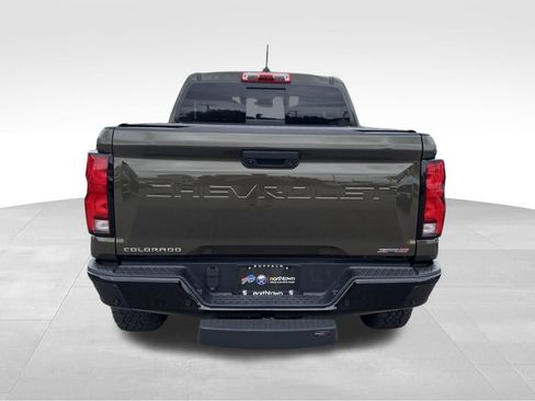 Used 2024 Chevrolet Colorado ZR2 w/ ZR2 Convenience Package III AWD/4WD image 34