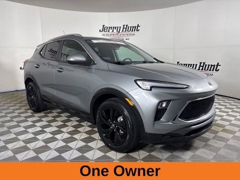 Used 2024 Buick Encore GX Sport Touring w/ Comfort Package image 4