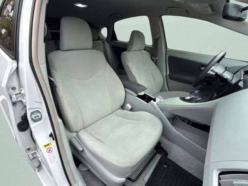 Used 2010 Toyota Prius Five image 27