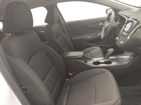 Used 2022 Chevrolet Malibu LS w/ Driver Confidence Package II FWD image 21