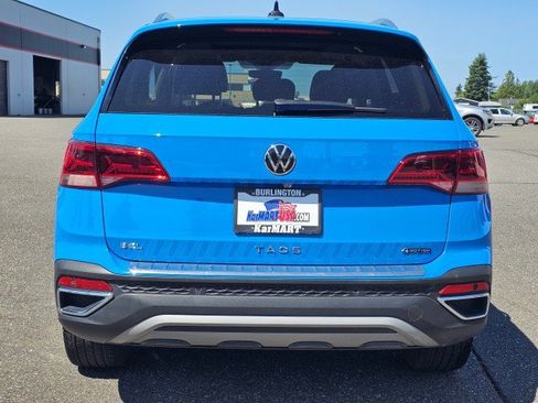 Certified 2024 Volkswagen Taos SEL AWD/4WD image 4