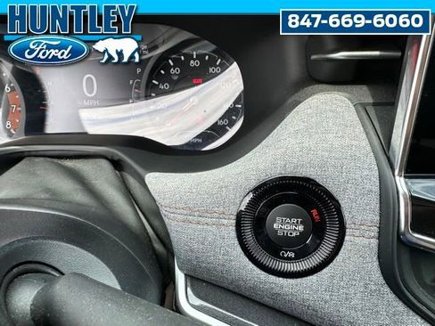 Used 2023 Jeep Compass Latitude AWD/4WD image 25