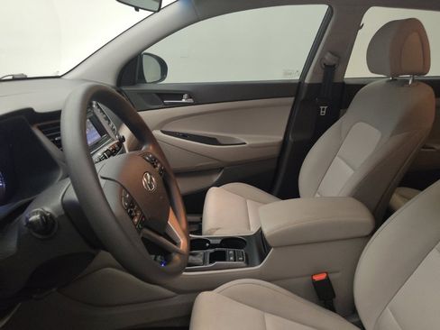 Used 2017 Hyundai Tucson SE w/ SE Popular Package 02 AWD/4WD image 17