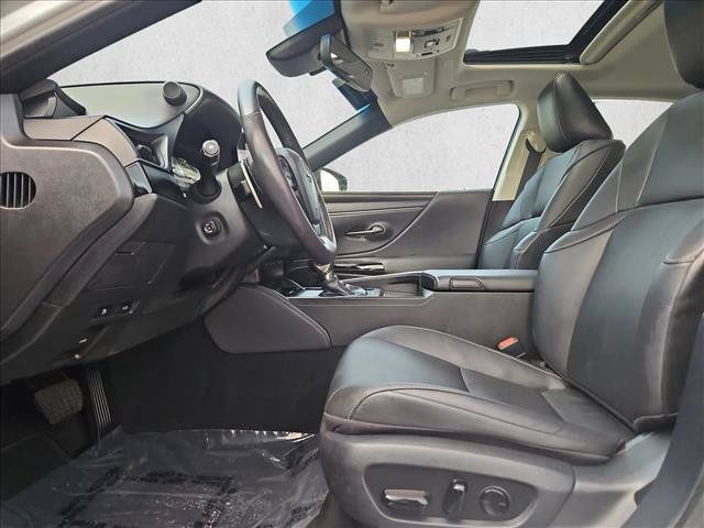 Used 2023 Lexus ES 250 w/ Premium Package AWD/4WD image 17